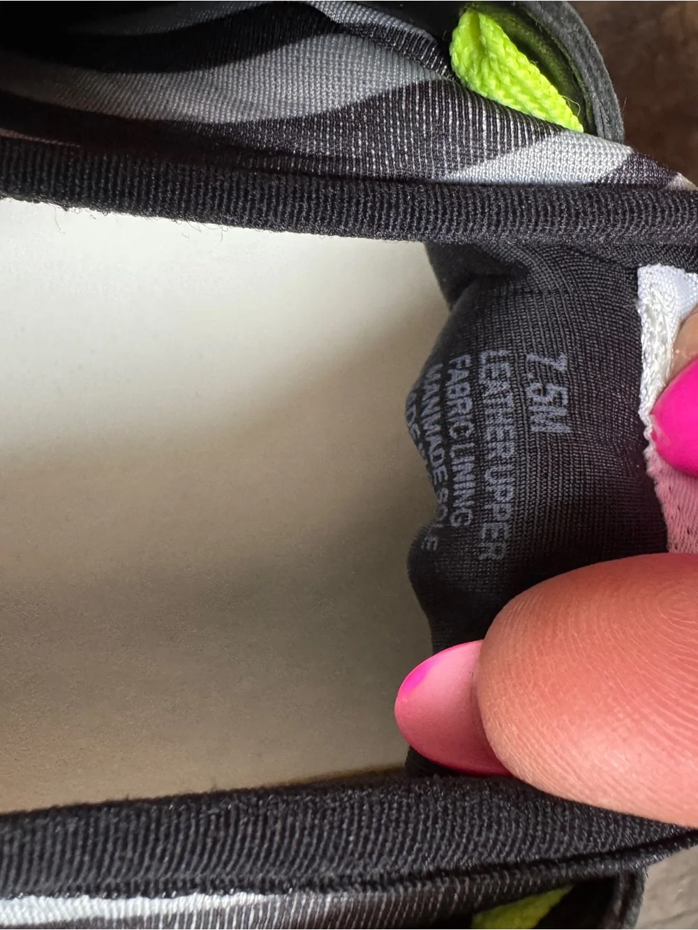 Gianni Bini Silver Star sneakers 7.5